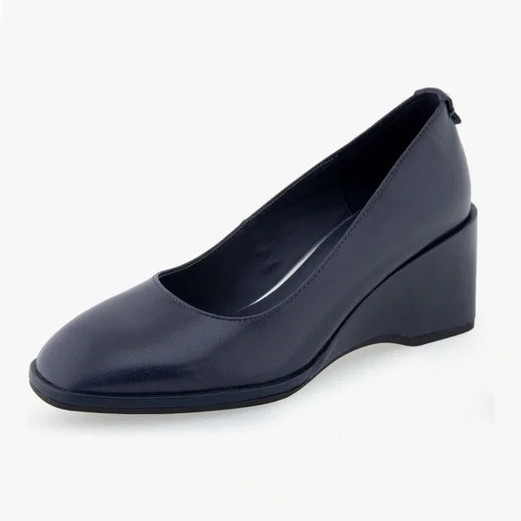 NWOB-Aerosoles Women's Aurora Wedge Pump - Picture 1 of 7